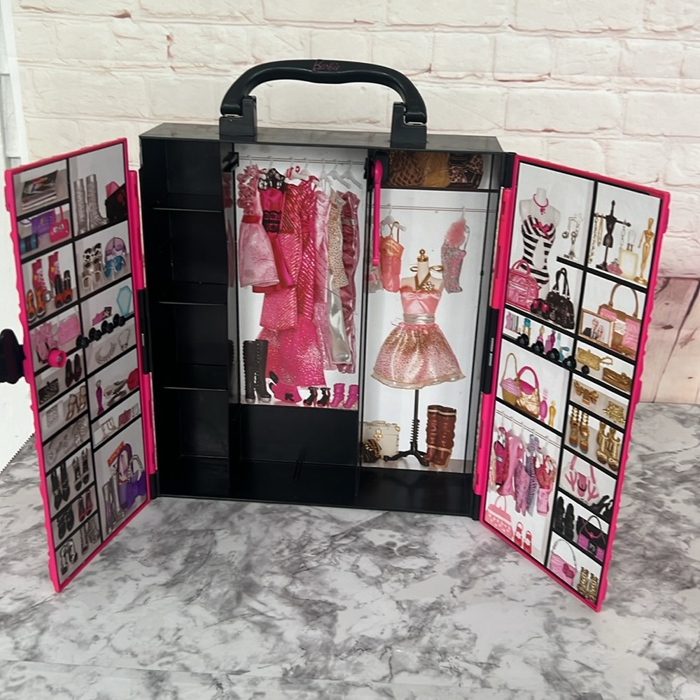 Barbie closet wardrobe doll storage pink and black 12.25x11.5” 2011